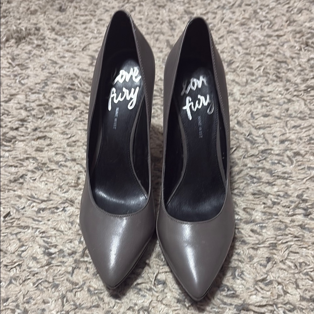 Nine West Taupe Heels